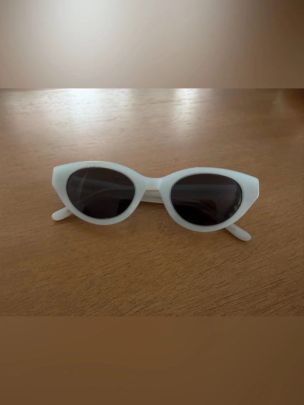 ELEVENTH:HOUR Girls Trip Pale Blue Polarized Cat Eye Sunglasses